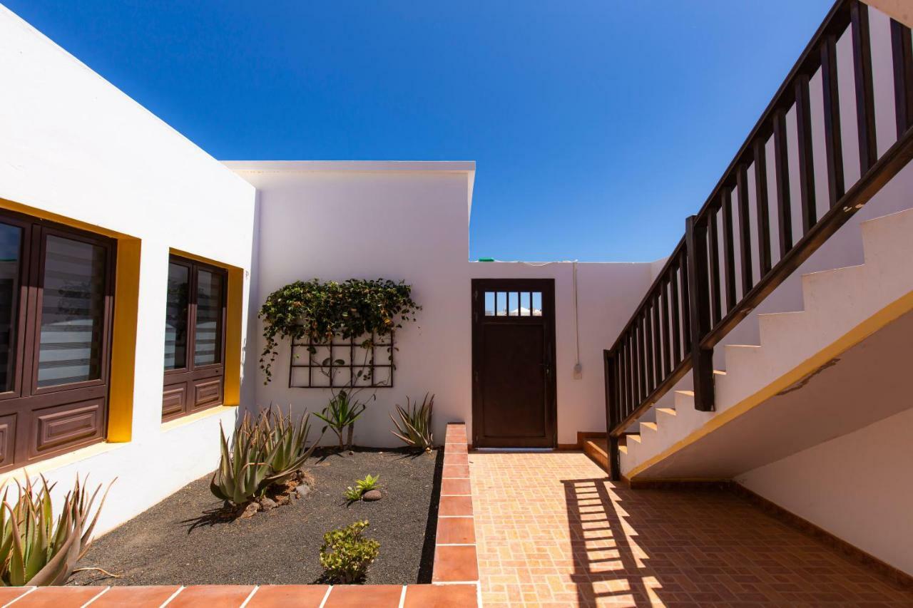 Villas Reina Costa Teguise Luaran gambar