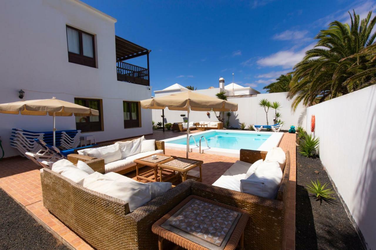 Villas Reina Costa Teguise Luaran gambar