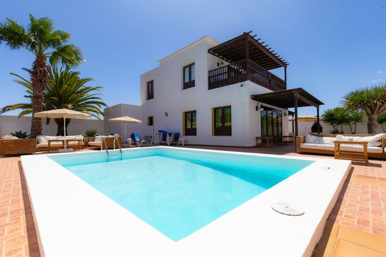 Villas Reina Costa Teguise Luaran gambar